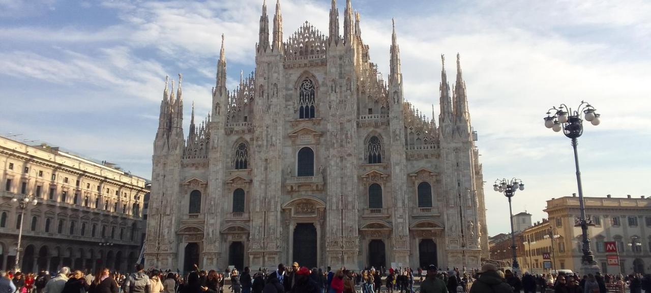 "House Of Lella" Appartamento 2 Camere Da Letto Milan Bagian luar foto